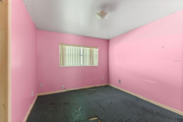 2608 E YUKON STREET, Tampa, FL 33604