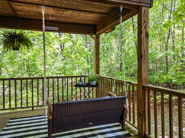198 Dew Drop Lane, Murphy, NC 28905