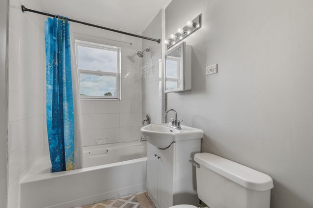 11013 Menard Avenue, Chicago Ridge, IL 60415