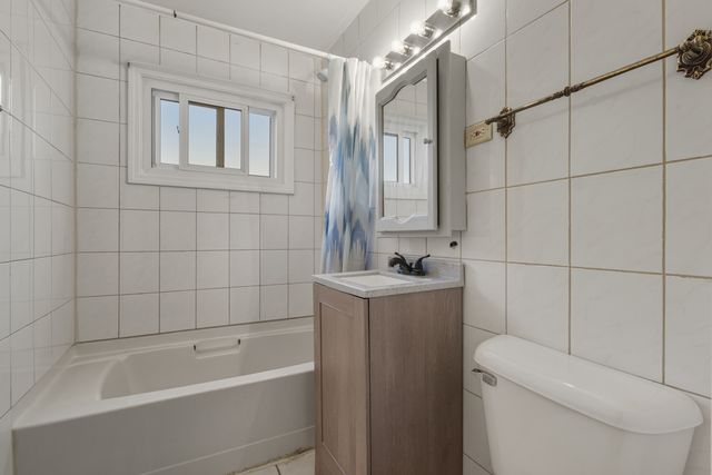 11013 Menard Avenue, Chicago Ridge, IL 60415