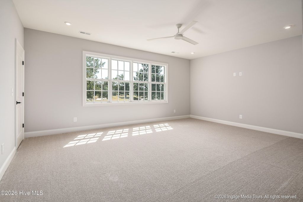 Image 43 of property listing at 23 Sunflower Court, Snow Hill, NC 28580