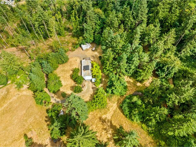 32738 EAGLE WOOD Dr, Cottage Grove, OR 97424