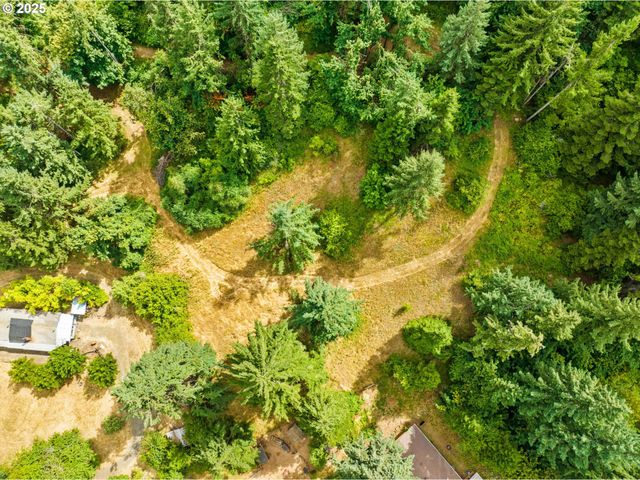 32738 EAGLE WOOD Dr, Cottage Grove, OR 97424