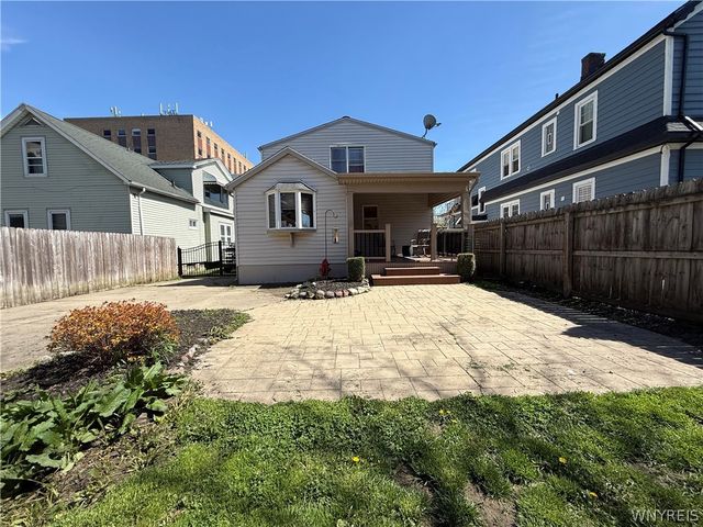 92 Lorraine Avenue, Buffalo, NY 14220