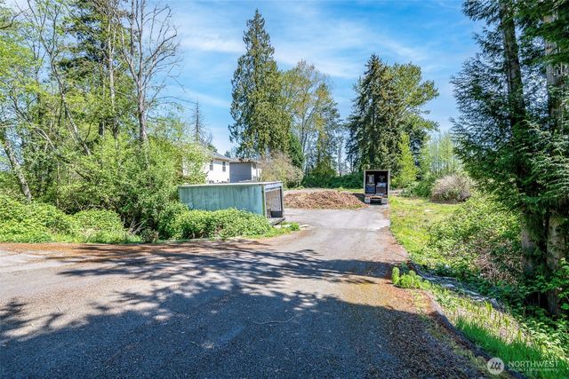 10709 12th Avenue E, Tacoma, WA 98445