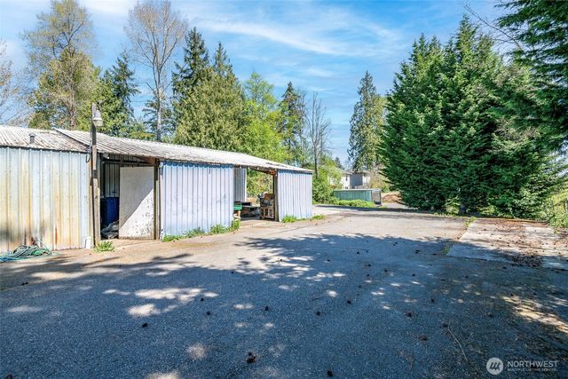 10709 12th Avenue E, Tacoma, WA 98445