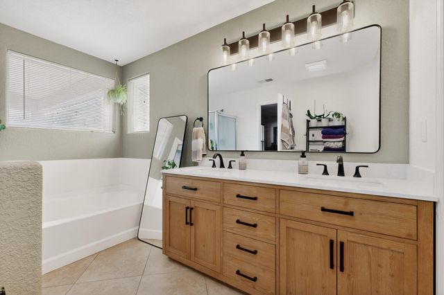 3428 Crimson Rose Lane SW, Albuquerque, NM 87121