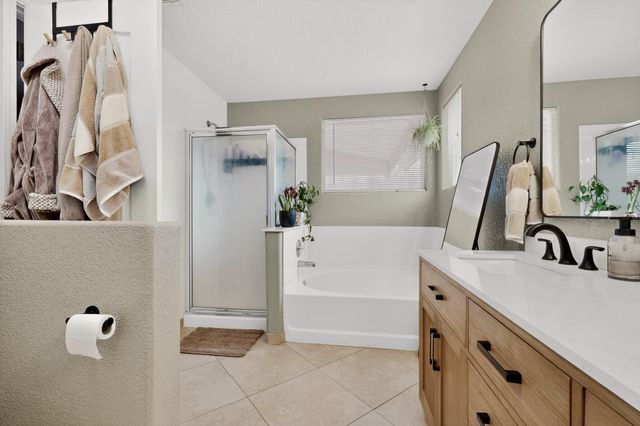 3428 Crimson Rose Lane SW, Albuquerque, NM 87121