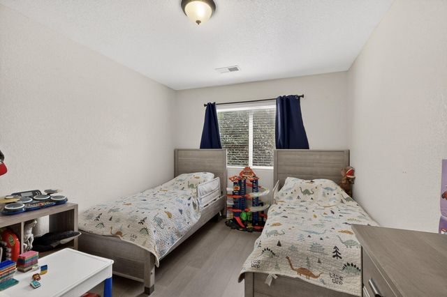 3428 Crimson Rose Lane SW, Albuquerque, NM 87121