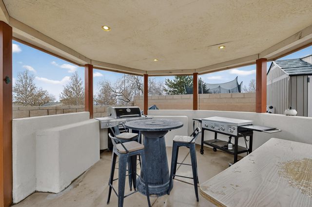 3428 Crimson Rose Lane SW, Albuquerque, NM 87121