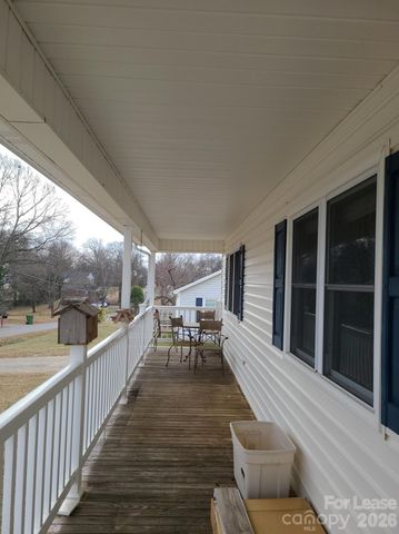 201 Eastwood Drive, Mount Holly, NC 28120