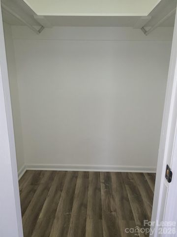 201 Eastwood Drive, Mount Holly, NC 28120