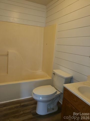 201 Eastwood Drive, Mount Holly, NC 28120