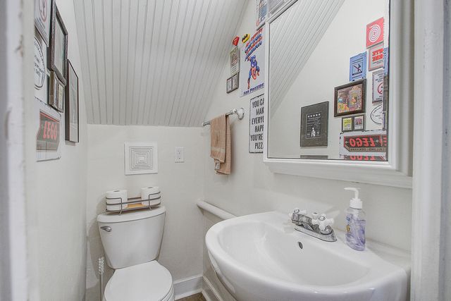 5 Bull Street, Charleston, SC 29401