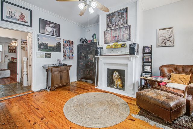 5 Bull Street, Charleston, SC 29401