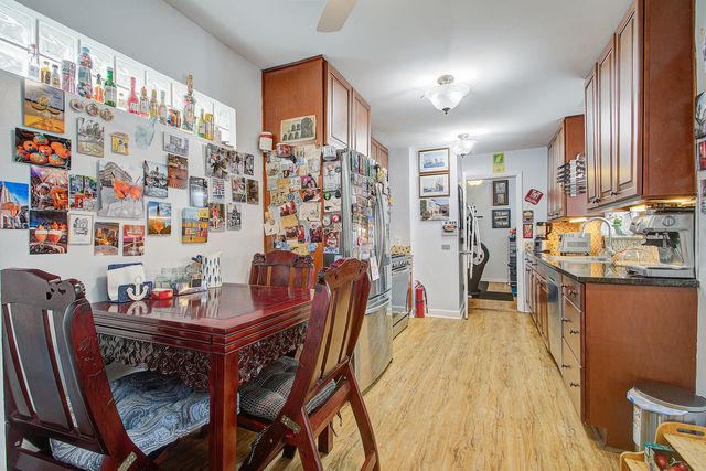 5 Bull Street, Charleston, SC 29401