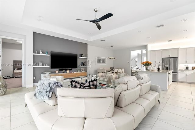 7969 Wildflower Shores Dr, Delray Beach, FL 33446