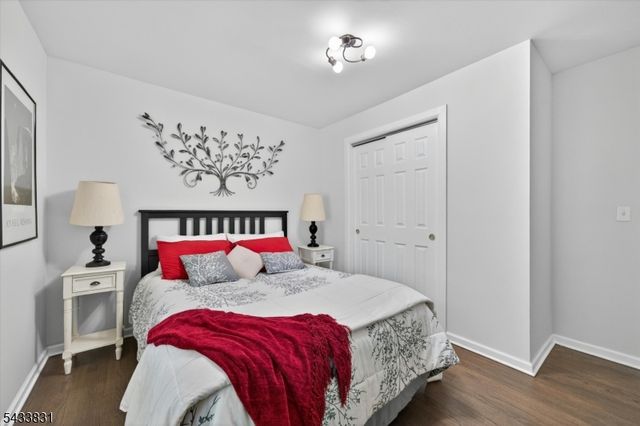 62 Barry Dr, Vernon Twp., NJ 07422