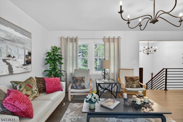 62 Barry Dr, Vernon Twp., NJ 07422