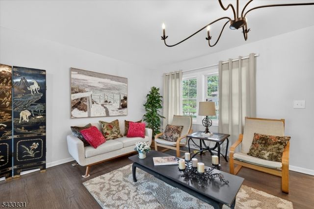 62 Barry Dr, Vernon Twp., NJ 07422
