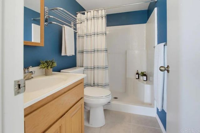 2171 Paseo Grande, El Cajon, CA 92019