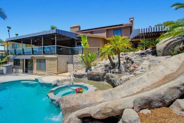 2171 Paseo Grande, El Cajon, CA 92019