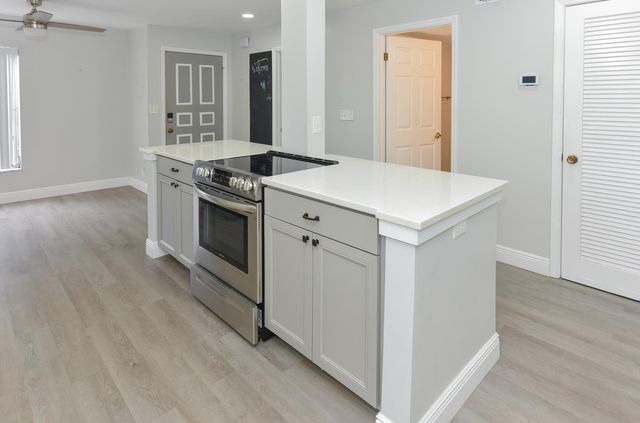 5759 Phoenix Palm Court C, Delray Beach, FL 33484
