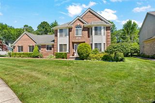 4222 Tallman Drive, Troy, MI 48085