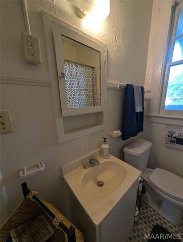 1130 S Lawrence Street 1130, Montgomery, AL 36104