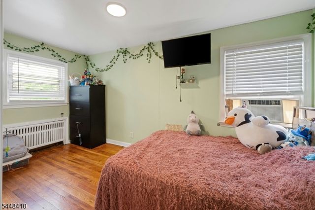 981 Carnegie Ave, Plainfield City, NJ 07060
