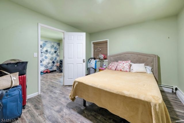 981 Carnegie Ave, Plainfield City, NJ 07060