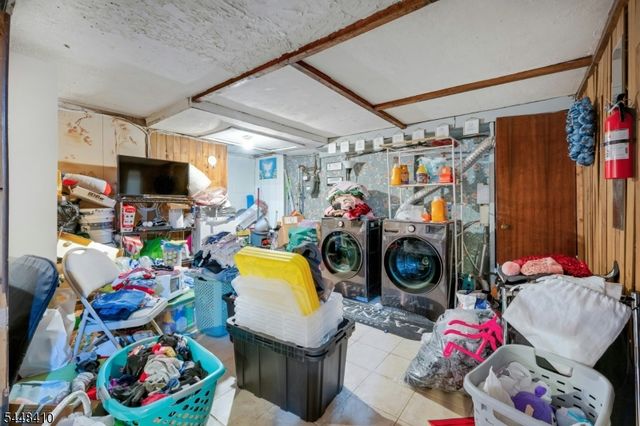 981 Carnegie Ave, Plainfield City, NJ 07060