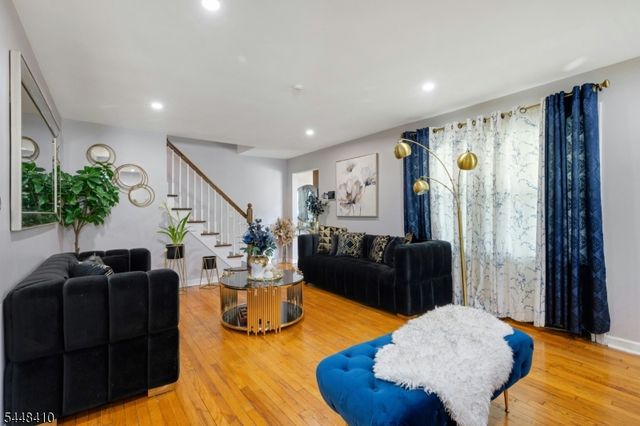 981 Carnegie Ave, Plainfield City, NJ 07060