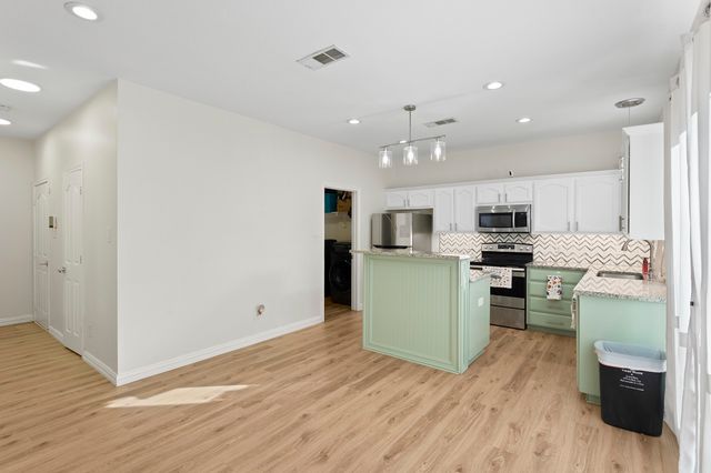 5921 Ash Flat Drive, Fort Worth, TX 76131