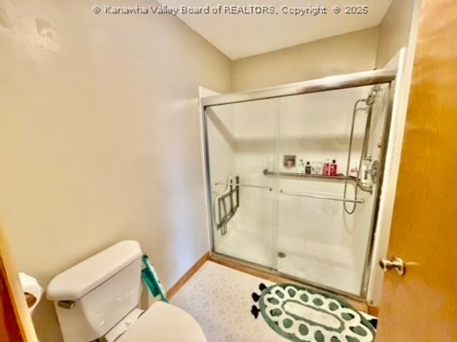 23 Preston Street, Ravenswood, WV 26164