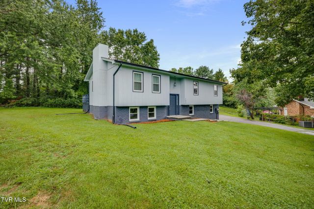 101 Canterbury Lane, Bristol, VA 24201