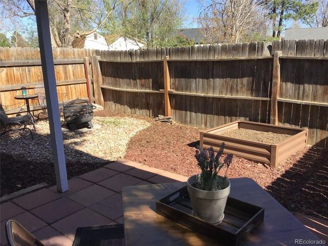 1601 Longbow Ct, Lafayette, CO 80026