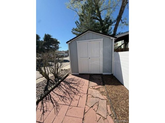 1601 Longbow Ct, Lafayette, CO 80026