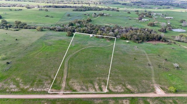 494 County Road 217c, Schulenburg, TX 78956