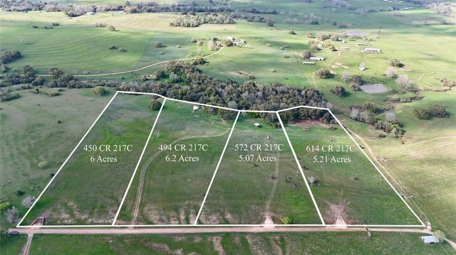 494 County Road 217c, Schulenburg, TX 78956