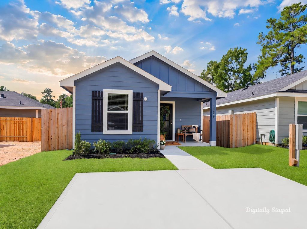 11950 Detar Court, Willis, TX 77378