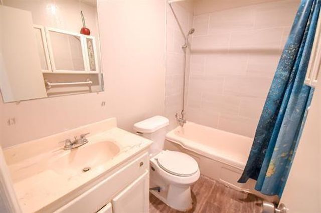 735 Highland Dr, Beaumont, TX 77705