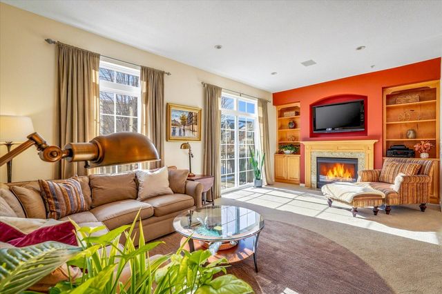 12303 82nd Avenue N, Maple Grove, MN 55369