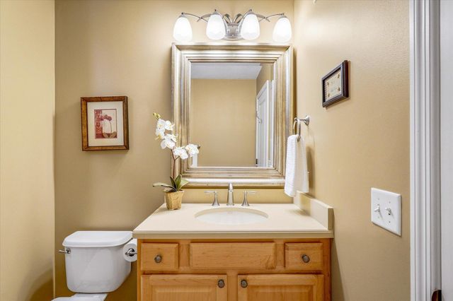 12303 82nd Avenue N, Maple Grove, MN 55369