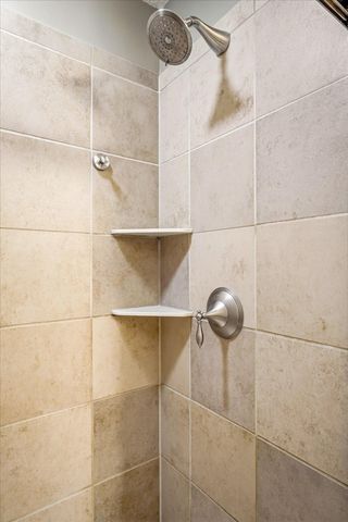 12303 82nd Avenue N, Maple Grove, MN 55369