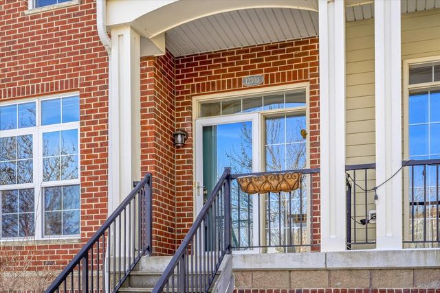 12303 82nd Avenue N, Maple Grove, MN 55369