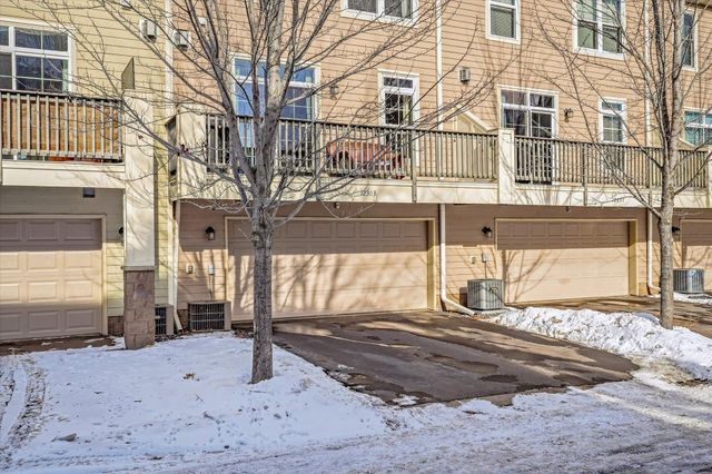 12303 82nd Avenue N, Maple Grove, MN 55369