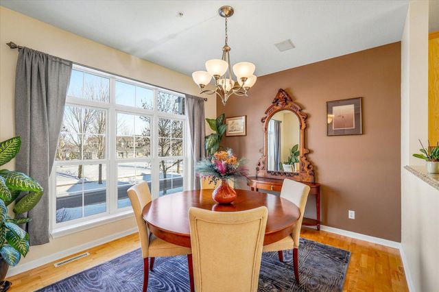 12303 82nd Avenue N, Maple Grove, MN 55369