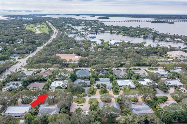 626 Honeysuckle Lane, Vero Beach, FL 32963