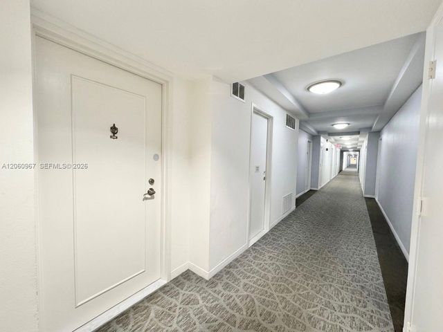 800 W Ave 632 632, Miami Beach, FL 33139